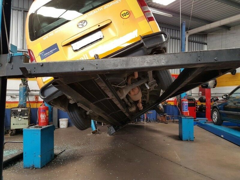 Car_lift_repair_company